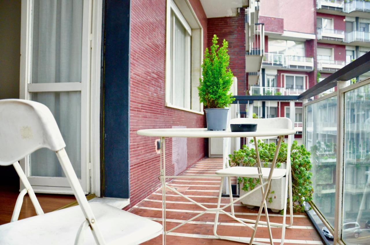 New Renovated Apartment With Balcony Porta Romana 米兰 外观 照片